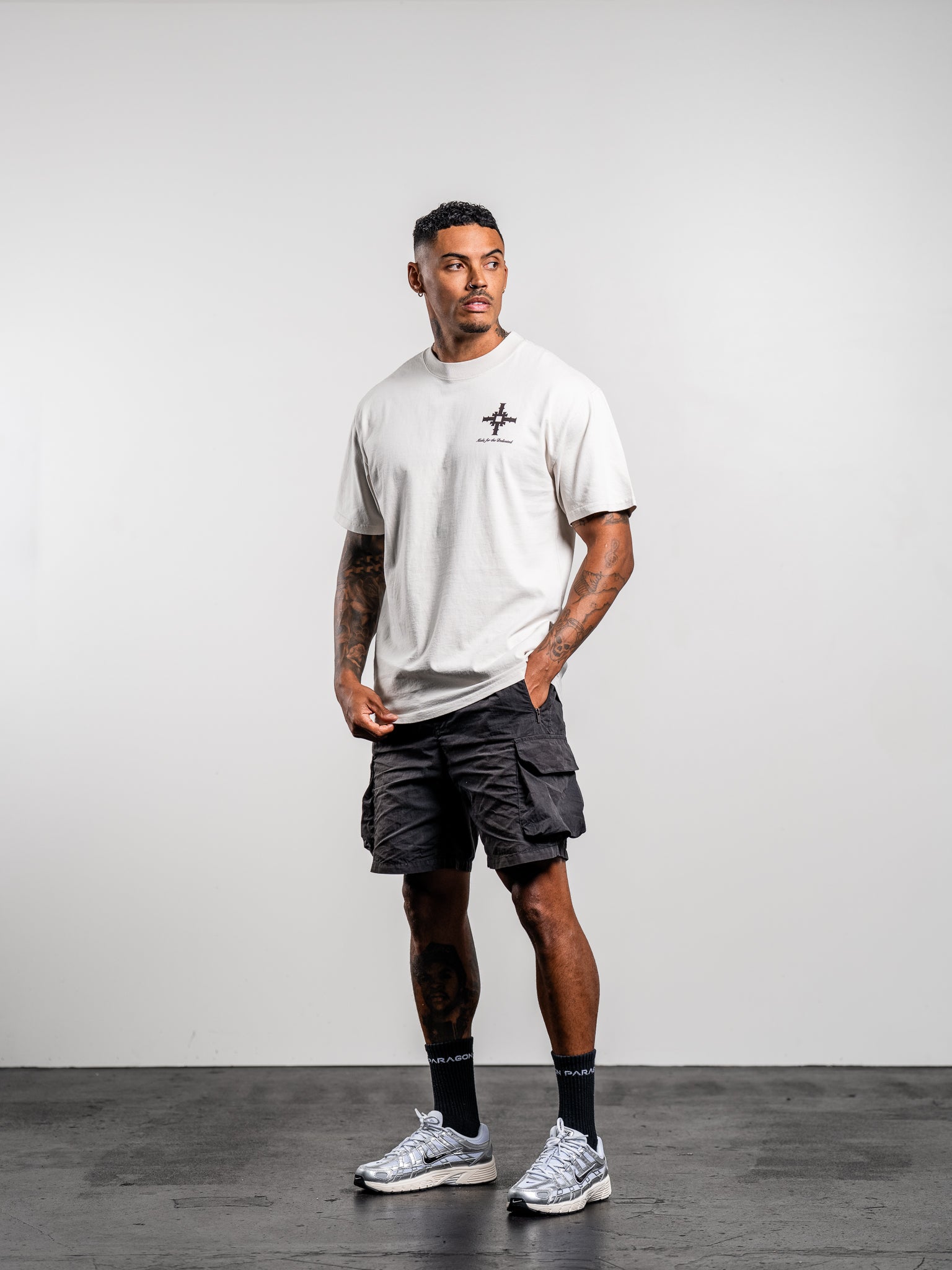 DESIGN CO GRAPHIC T-SHIRT