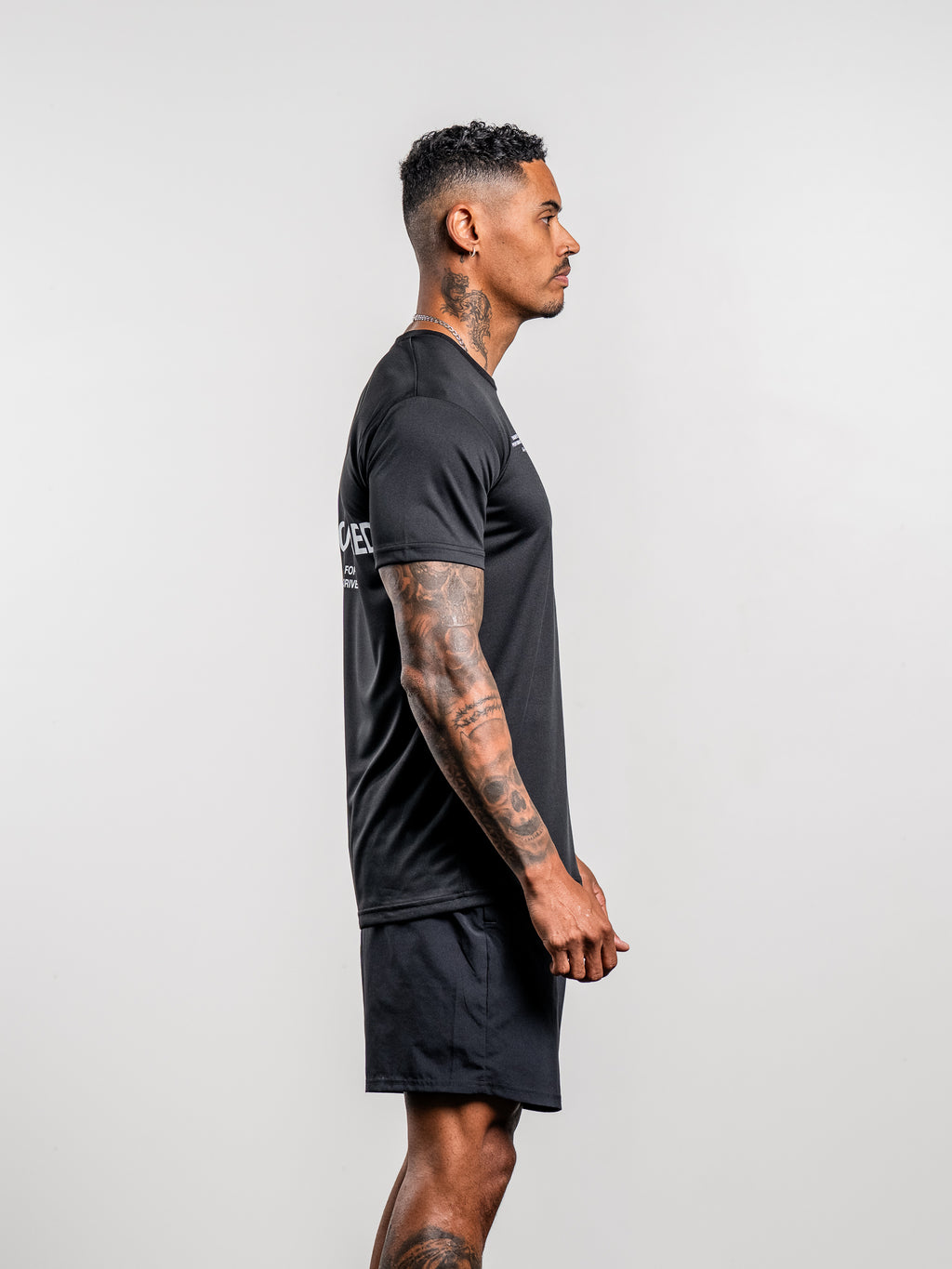 PERFORMANCE T-SHIRT BLACK