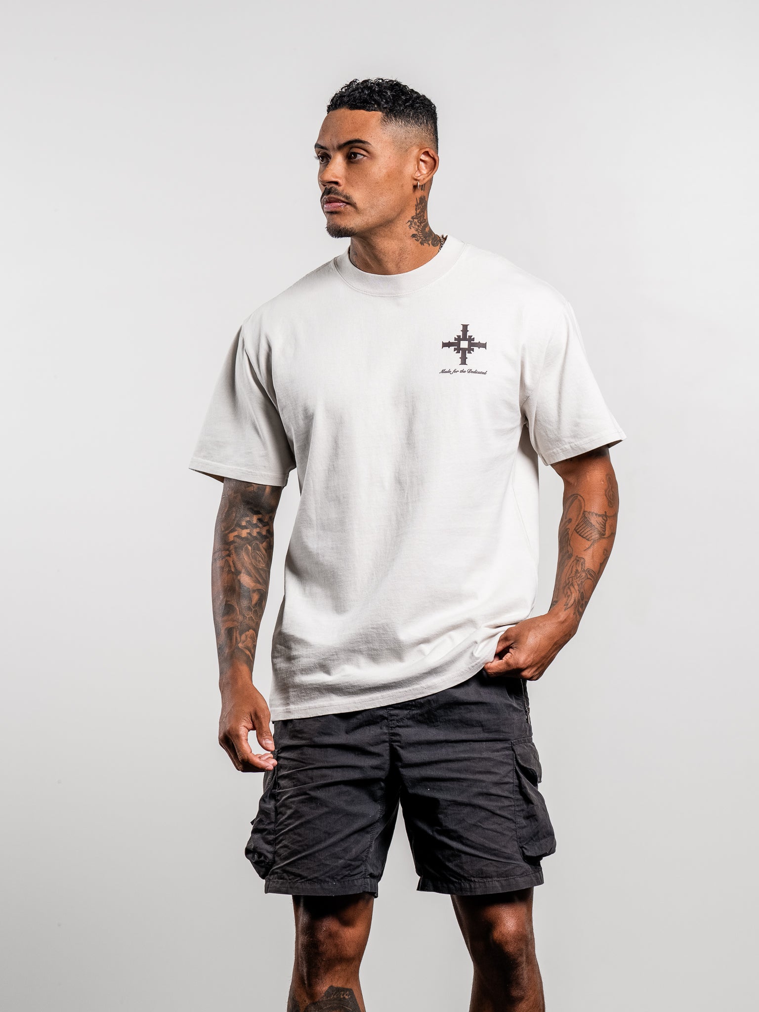 DESIGN CO GRAPHIC T-SHIRT