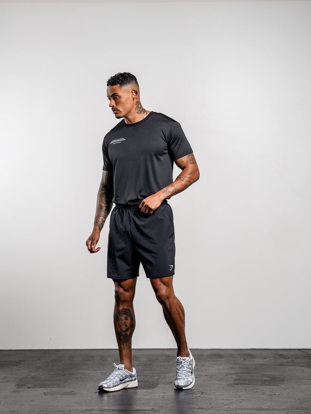 PERFORMANCE T-SHIRT BLACK