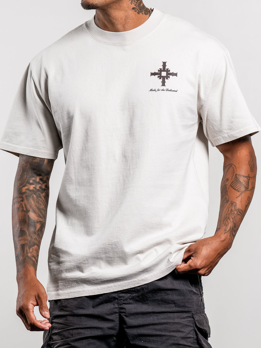 DESIGN CO GRAPHIC T-SHIRT