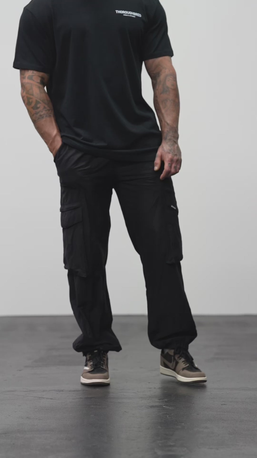 NOBLE & UNTAMED T-SHIRT BLACK